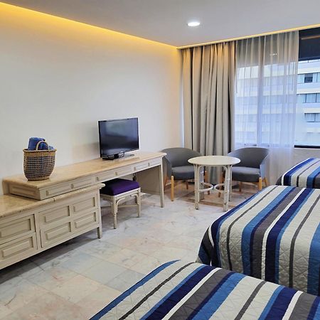 Beachfront Getaway Condo Cancun Exterior photo