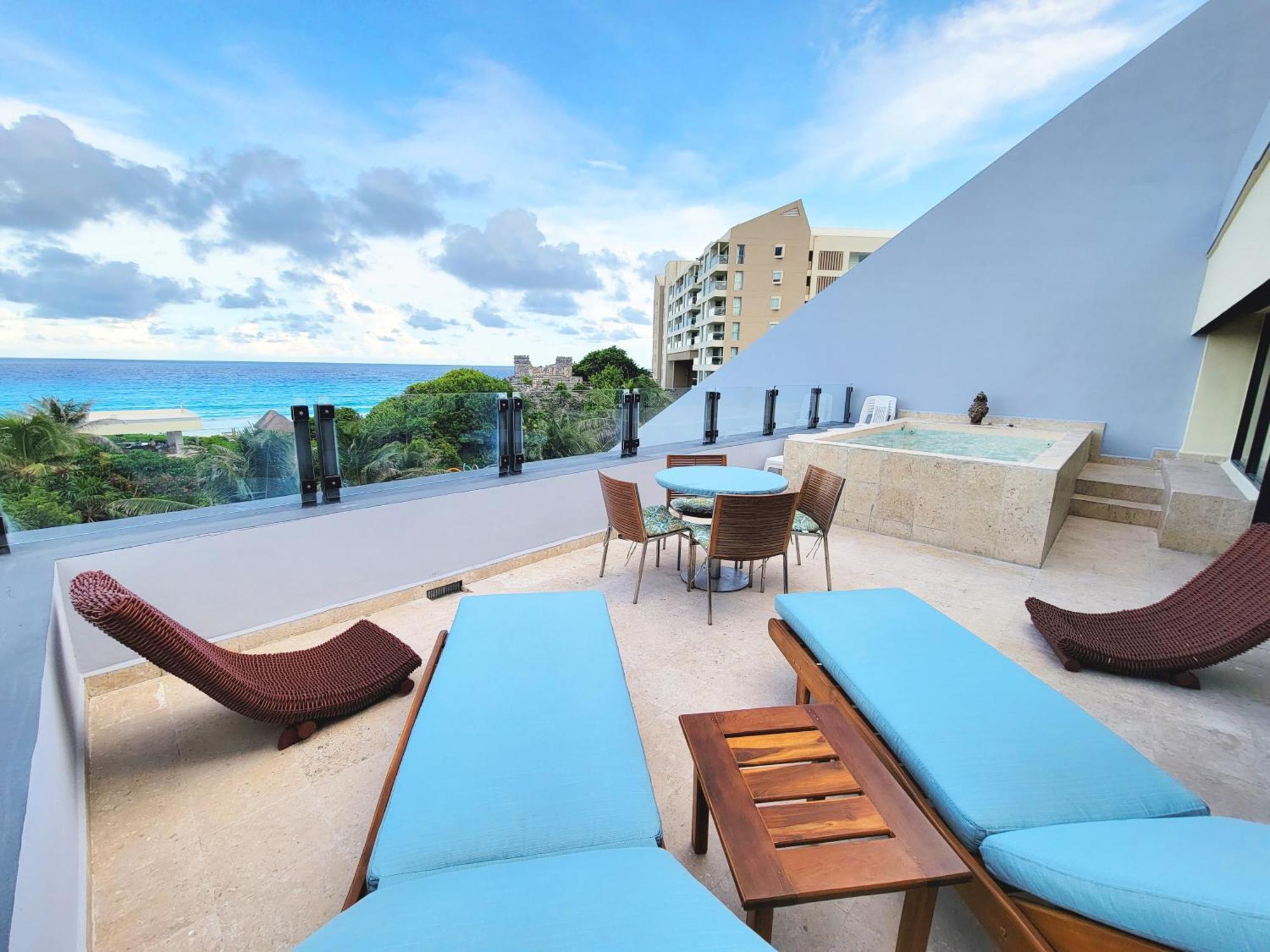 Beachfront Getaway Condo Cancun Exterior photo